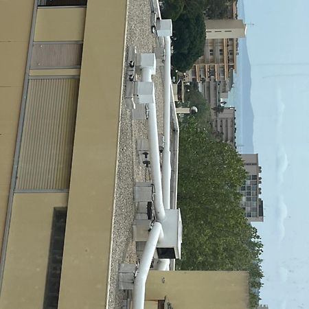 Joli Apartemo O Centro Le Lavandou Extérieur photo