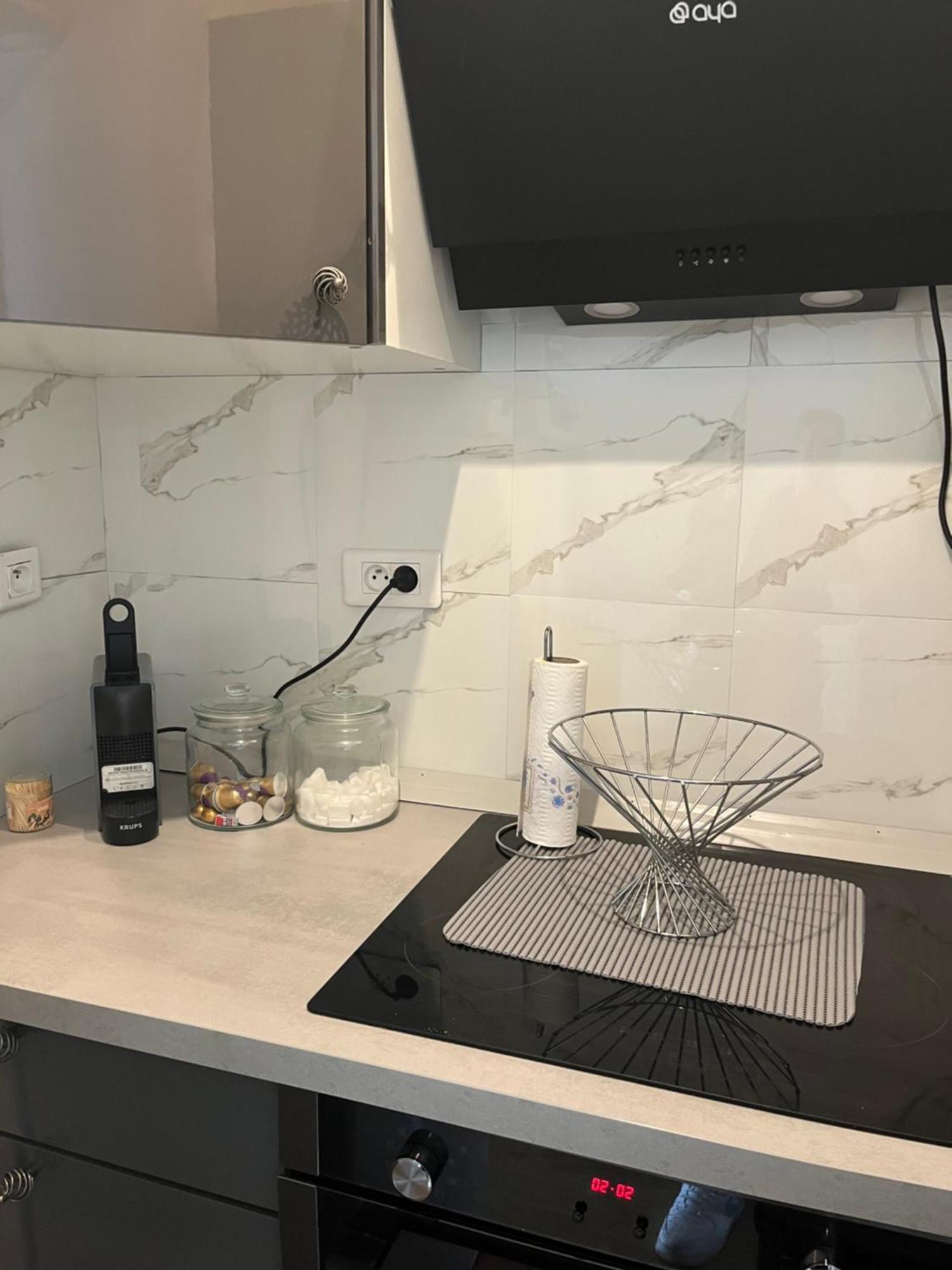 Joli Apartemo O Centro Le Lavandou Extérieur photo